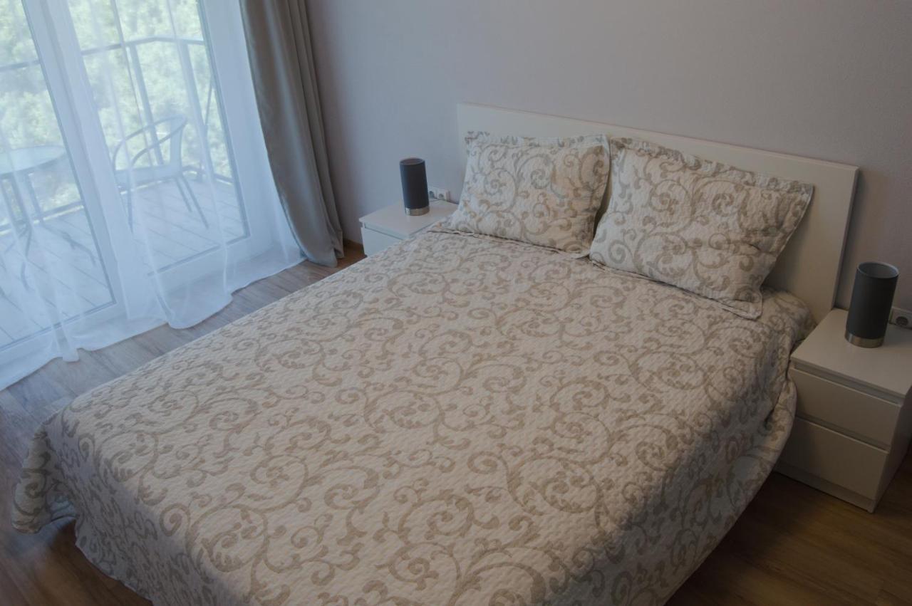 Castle Town Apartment คอนัส ภายนอก รูปภาพ